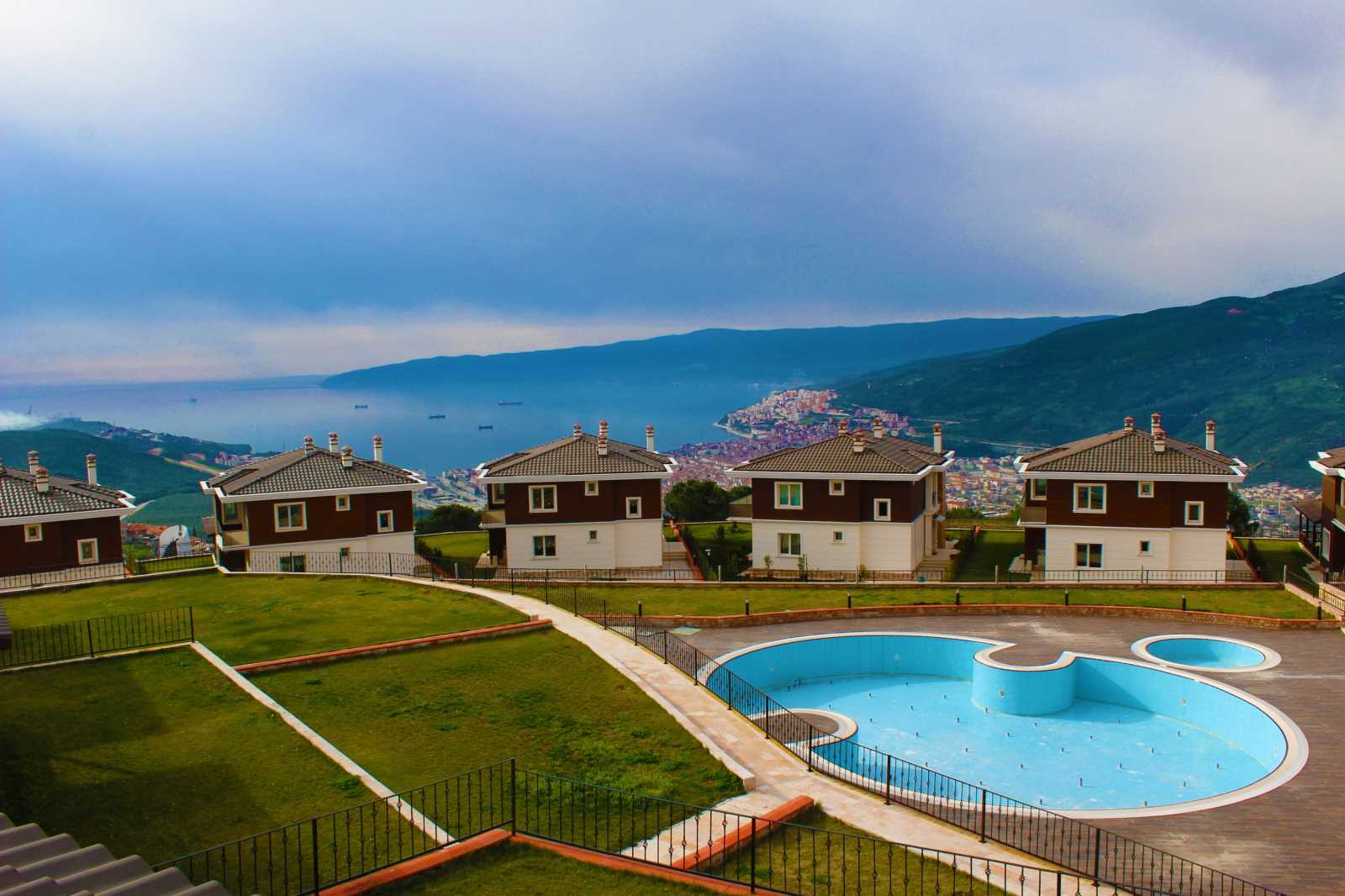 Sea & Lake View VIllas - Bursa - Stunning views