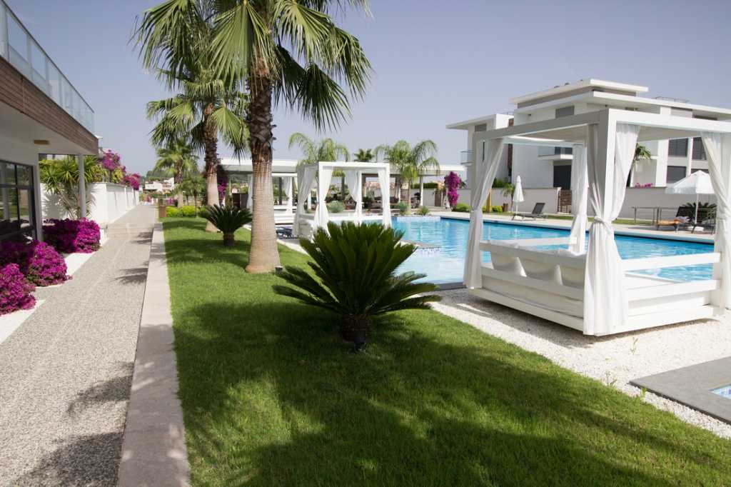 3-Bed Garden Apartments - Side - Pool cabanas