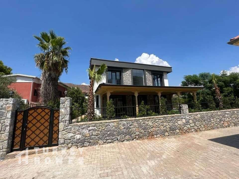 Luxury Marmaris Villa - Icmeler - Walled and gated